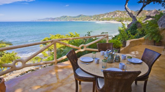 Villa-Amor-Terrace-Ocean-View_1-538x302